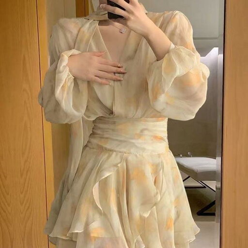 ワンピース レディース 大きいサイズ ゆったり ふくよかさん 長袖 Vネック パフスリーブ シフォン ウエストマーク リボンタイ エレガント 小花柄 ミニ丈 レトロ カジュアル ワンピース レディース 大きいサイズ ゆったり ふくよかさん 長袖 Vネック パフスリーブ シフォン ウエストマーク リボンタイ エレガント 小花柄 ミニ丈 レトロ カジュアル