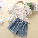 キッズ 女の子 小花柄 シャツ 半袖 デニム ショートパンツ セットアップ 2点セット 夏服 おしゃれ 薄手 再生繊維 カジュアル 普段使い