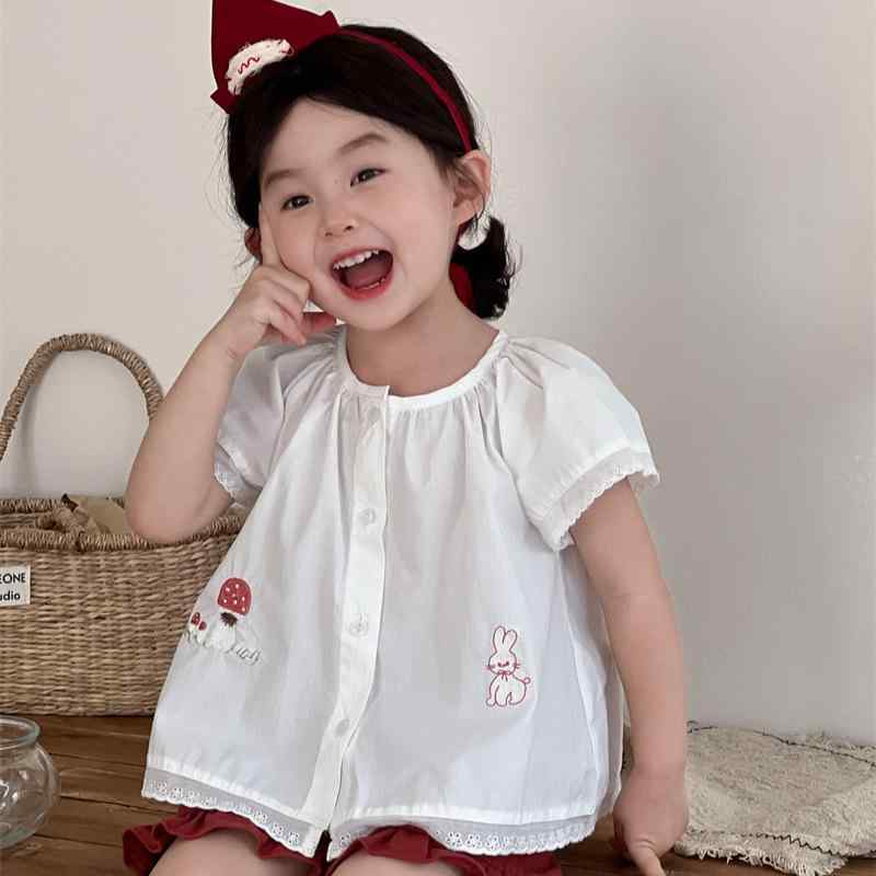 シャツ 女の子 子供 ベビー キッズ 半袖 ブラウス ラウンドネック 丸襟 かわいい ウサギ 刺繍 花柄 フリル レース 綿 コットン 無地 白 カジュアル 普段使い お出かけ 韓国風