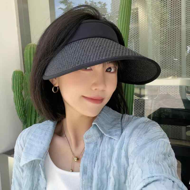 麦わら帽子 レディース サンバイザー 夏用 UVカット 紫外線対策 日よけ つば広 小顔効果 ポータブル くるくる収納 サイズ調整可能 透湿 通気性 自転車 サイクリング 通勤 カジュアル 高級感