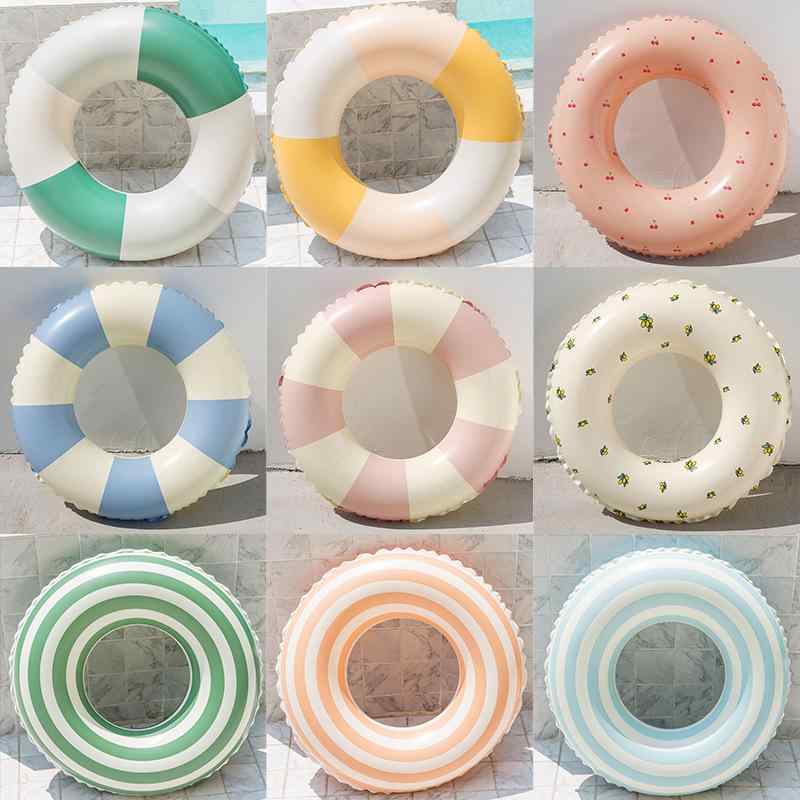 浮き輪 大人用 女性用 レトロ ストライプ柄 マルチカラー PVC製 空気入れ式 特大サイズ プール ビーチ 海水浴 レジャー アウトドア 水泳用品