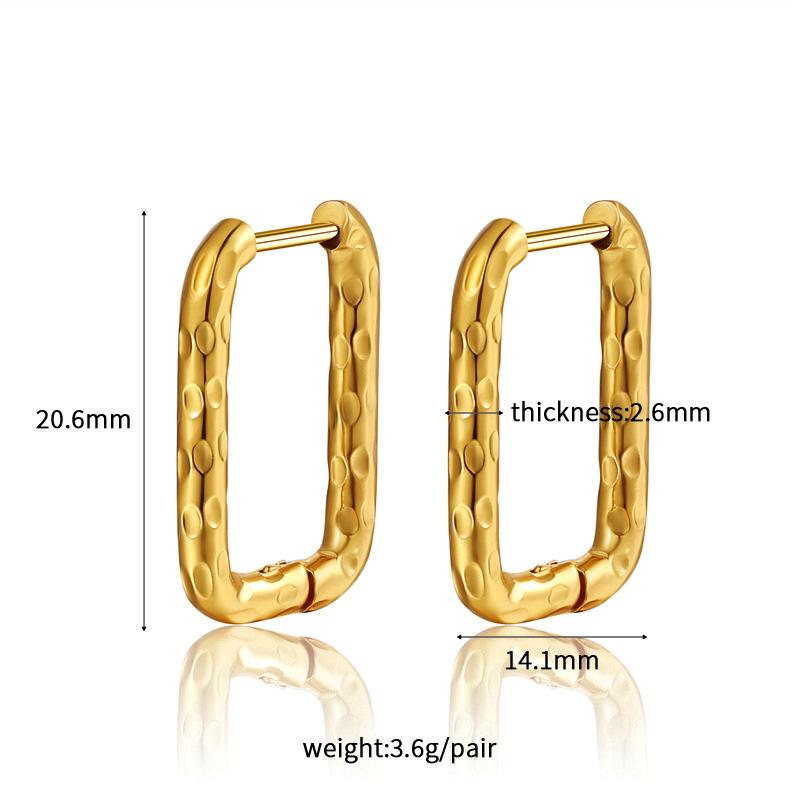 イヤリング ユニセックス トレンド スクエア 幾何学模様 シンプル スター柄 花柄 型押し チタン鋼 ゴールドカラー アレルギー対応