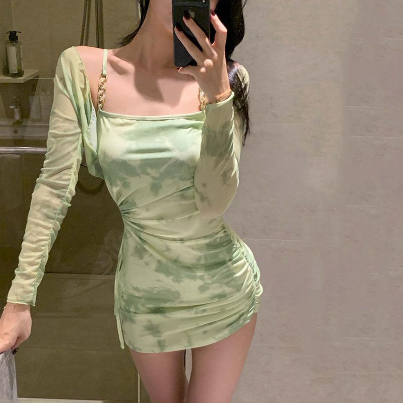 ワンピース レディース 水着 長袖 グラデーション グリーン スカート付き ショートパンツ型 体型カバー..