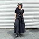 Tシャツ フレンチレトロ エレガント ダークスタイル アシンメトリーネック ドローストリングデザイン ユニーク 変形デザイン 半袖 無地 ローマコットン 綿 ポリエステル混 プルオーバー ストリートカジュアル 個性的 ホワイト ブラック(x2)
