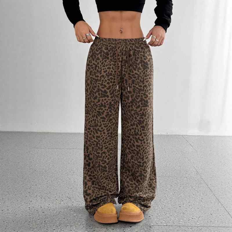 カジュアルパンツ レディース ヒョウ柄 プリント ワイドパンツ ロング丈 ストレート 薄手 ポリエステル ボトムス ゆったり リラックス ミドルウエスト ストリートカジュアル 普段使い 着回し ツリーパターン