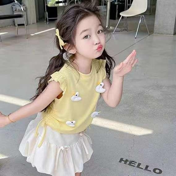 セットアップ 女の子 ガールズ キッズ 夏服 かわいい おしゃれ アヒル柄 半袖 トップス Tシャツ バルーンキュロット ショートパンツ 上下セット ツーピース ポリエステル製 普段使い お出かけ スイート