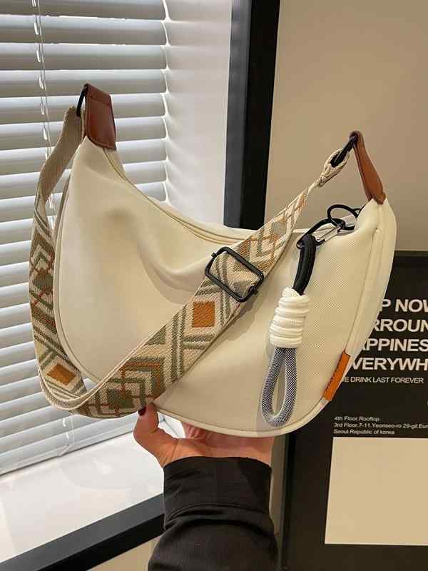 ショルダーバッグ レディース キャンバス ギョーザバッグ 水餃子型 カジュアル デイリーユース 太めシ..