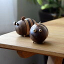 爪楊枝入れ 卓上 木製 ミツバチモチーフ かわいい インテリア オブジェ リビング ダイニング 高級感 黒クルミ材 ブナ材 家庭用 爪楊枝ケース