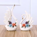 置物 白鳥 スワン 陶磁器 白 花柄 アニマル モダン ヨーロピアン おしゃれ かわいい 高級感 インテリア 室内装飾 リビング 玄関 寝室 結婚祝い 新築祝い...