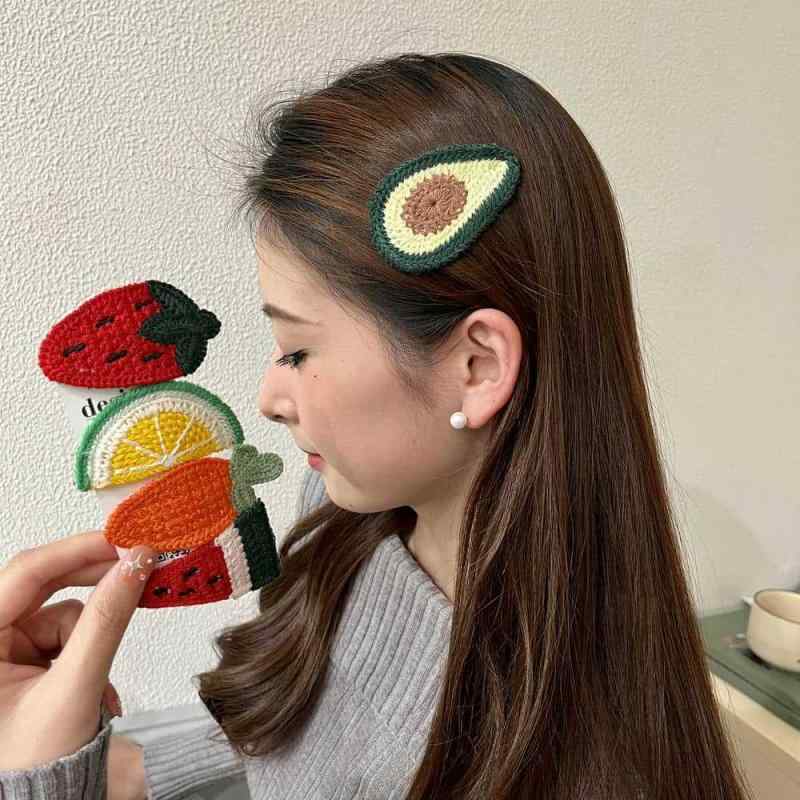 ヘアクリップ レディース フルーツモチーフ 毛糸編み ロリータ風 日韓スタイル 清新 スイート フェミニ..