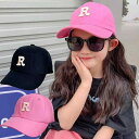 キャップ キッズ 女の子 子供 ベビー Rロゴ アルファベット ベースボールキャップ つば付き帽子 日よけ帽 紫外線対策 サマーハット 通気性 遮光 シンプル おしゃれ カジュアル アウトドア デイリーユース
