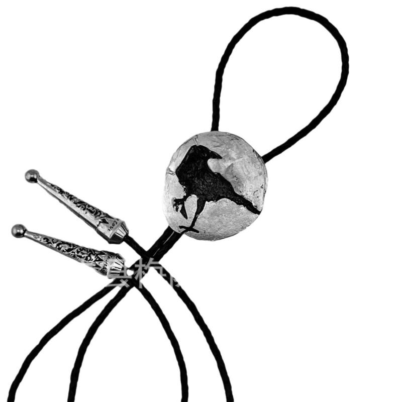 ボロタイ メンズ レディース ユニセックス バンジョー カエル フロッグ アニマルモチーフ レザーコード 革紐 ファッション小物 カジュアルスタイル 首元アクセサリー 装飾