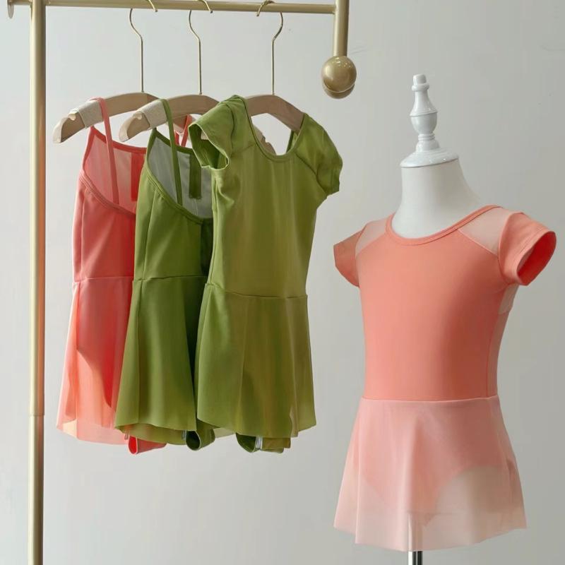 ダンスウェア 女の子 キッズ 子供用 半袖 レオタード ワンピース バレエ 新体操 民族舞 レッスン着 練習用 体操服 夏用 シェニール ポリウレタン スパンデ...