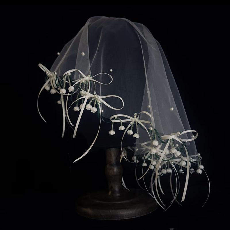 ウェディングベール 花嫁 ショート丈 リボン パール ヘッドドレス 高級感 フレンチ 結婚式 前撮り フォトウェディング アクリル素材