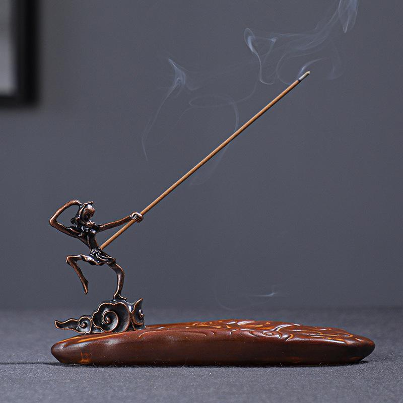 線香立て 陶磁器 工芸品 鳳凰 猿 動物モチーフ 置物 オブジェ おしゃれ モダン シンプル 和モダン インテリア 玄関 リビング オフィス 書斎 寝室 茶室用 リラックス ヒーリング 瞑想 癒し 縁起物 香炉台 線香差し お香立て インセンスホルダー