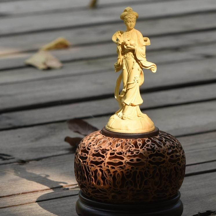 香炉 お香立て くるみ彫刻 中華風 工芸置物 観音 媽祖 嫦娥 鶏翅木 黄楊木製 半手作り 香道 仏具 ギフト 贈答品 法人向け 高級感
