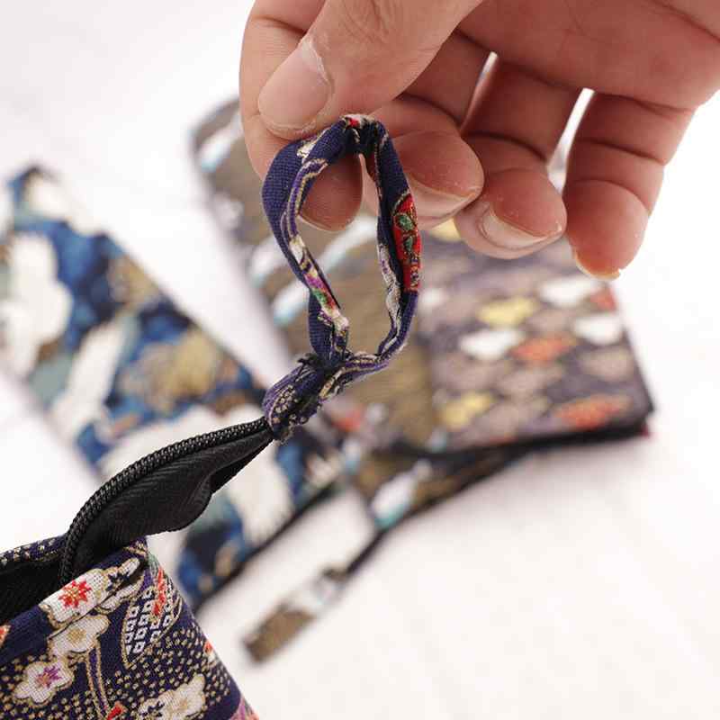 筆巻き 新中華風 レトロ 箔押し ファスナー付き 携帯用 書道筆 毛筆収納 ペンケース 古典柄 中国伝統柄 プリント 文房具 筆記用具 収納ポーチ 旅行用 持ち...