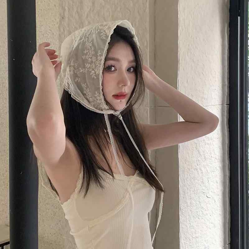 Cotton - 三角巾 レディース ヘッドスカーフ バンダナ フレンチスタイル レース 白 夏用 小花柄 コットン素材 ビーチ リゾート 海辺 写真撮影 韓国ファッション かわいい フェミニン