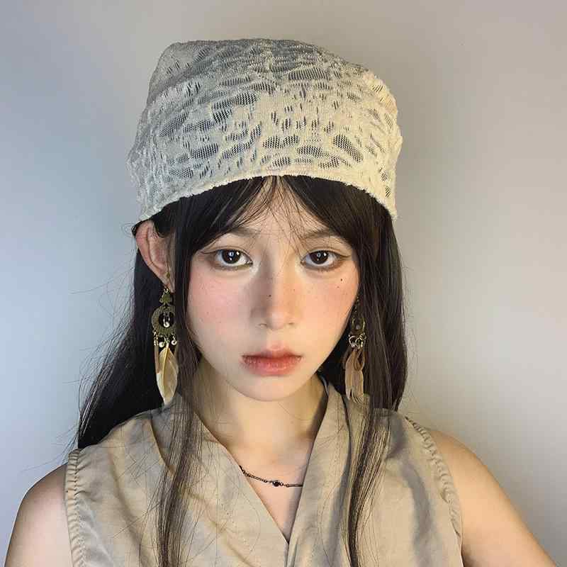 三角巾 レディース ヘッドスカーフ ボヘミアン風 レース 高級感 夏用 ビーチ リゾート 海辺 バカンス 旅行 ウッドビーズ ポリエステル オフホワイト ダークグリーン