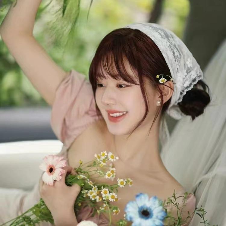 三角巾 レディース ヘッドスカーフ ヘアバンド ターバン フレンチスタイル レース 刺繡デザイン シルク調 サテン 白 オールシーズン カジュアルスタイル デイリーユース