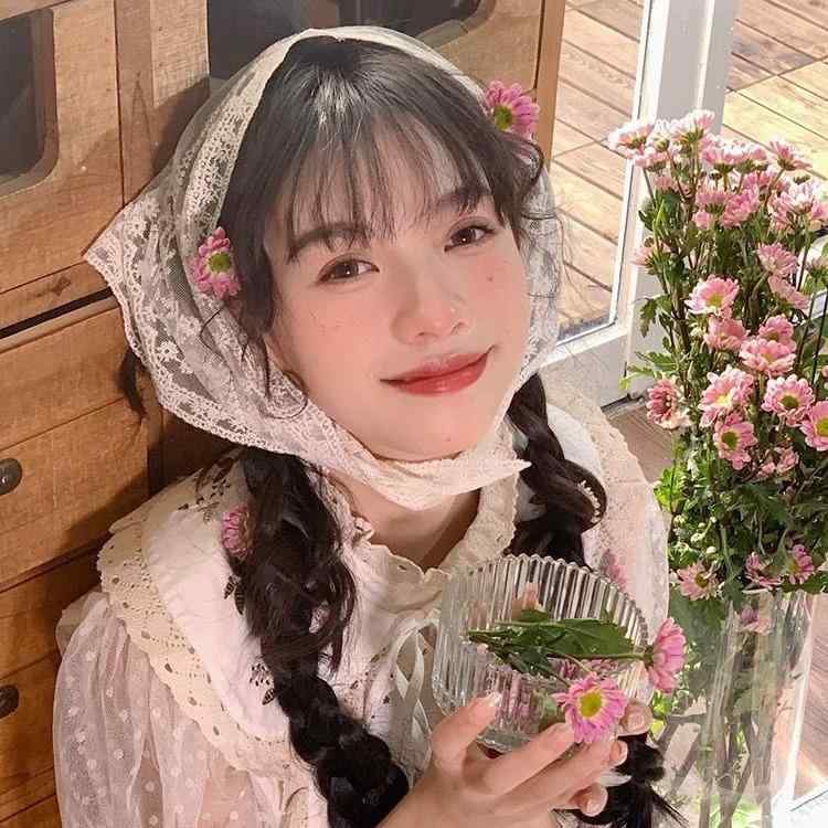 三角スカーフ レディース フレンチスタイル ベージュ アイボリー レース フラワー柄 薄手 スカーフ ヘッドスカーフ ヘアバンド リボン 髪飾り 写真撮影 春夏