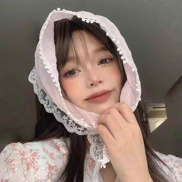 Other - 三角巾 レディース フレンチスタイル 夏 レース 花柄 ヘッドスカーフ 白 ヘアバンド ターバン サテン調 日よけ 髪飾り 小顔効果