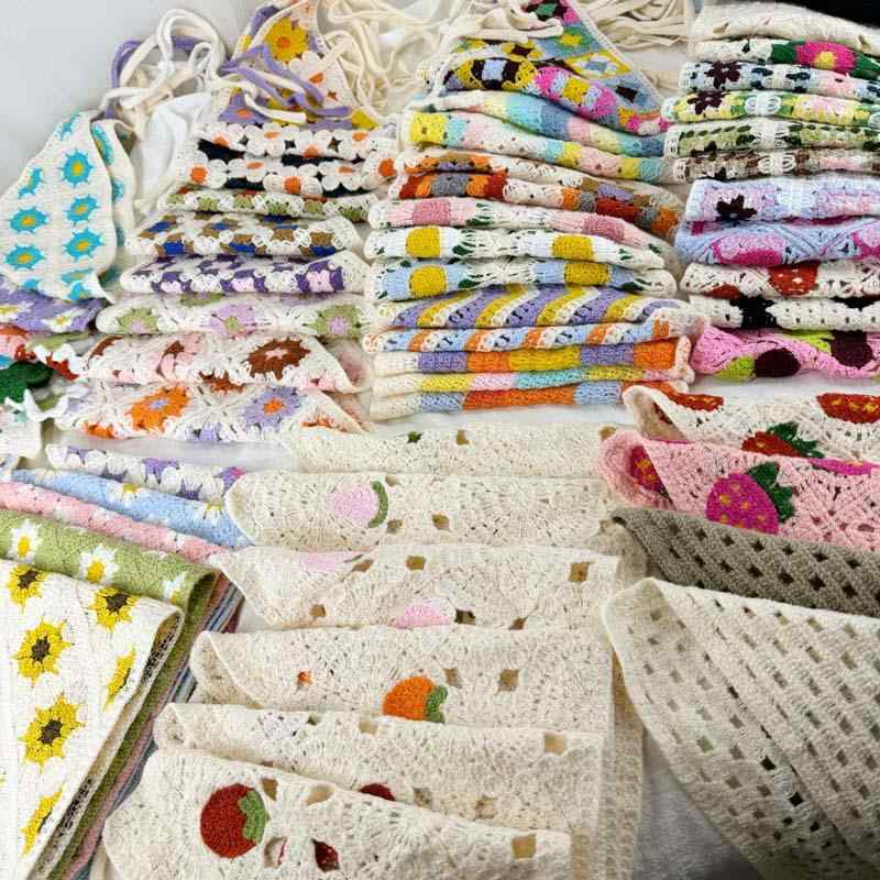 Cotton - 三角ヘアスカーフ レディース 女性用 かわいい 花柄 小花柄 クロシェ編み 刺繍 ナチュラル コットン素材 春 夏 秋 普段使い カジュアル 清涼感 ファッション小物 ヘッドアクセサリー バンダナ