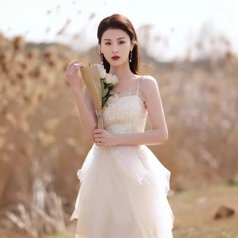 ドレス レディース キャミソール丈 ミニ丈 イブニングドレス パーティードレス 結婚式 二次会 ブライズメイド 普段使い デート 謝恩会 成人式 発表会 演奏会 シャンパンカラー ポリエステル エレガント 上品