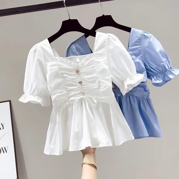 ブラウス レディース 半袖 シフォン 白 トップス 薄手 夏物 ウエストマーク スクエアネック ショート丈 パフスリーブ 着痩せ 体型カバー スタイルアップ きれいめ カジュアル 通勤 オフィス 綿混 ポリエステル 無地 ブルー