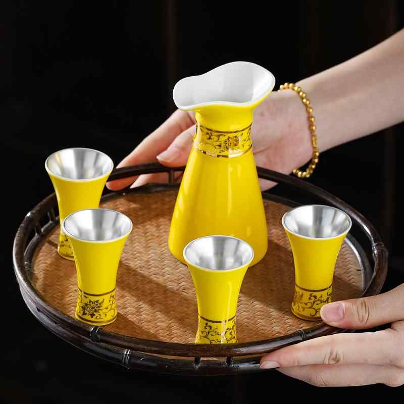 酒器セット 陶磁器 純銀加工 羊脂玉調 新中式スタイル 現代的 高級感 上品 酒杯 お猪口 徳利 分酒器 晩..