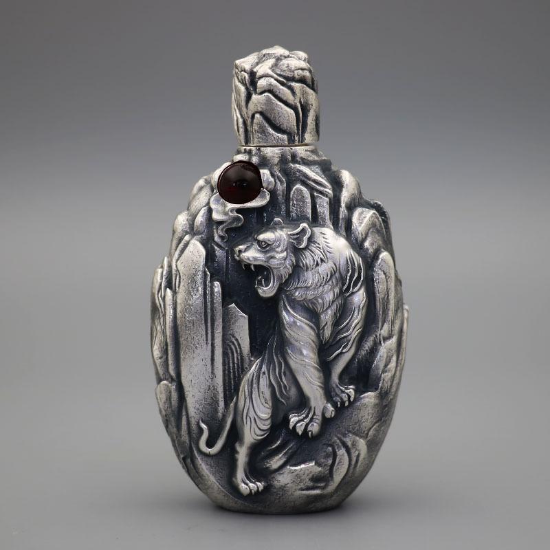 酒器セット 純銀999 虎モチーフ ポータブル アウトドア キャンプ 家庭用 自宅用 お酒用 酒壺 徳利 酒杯..