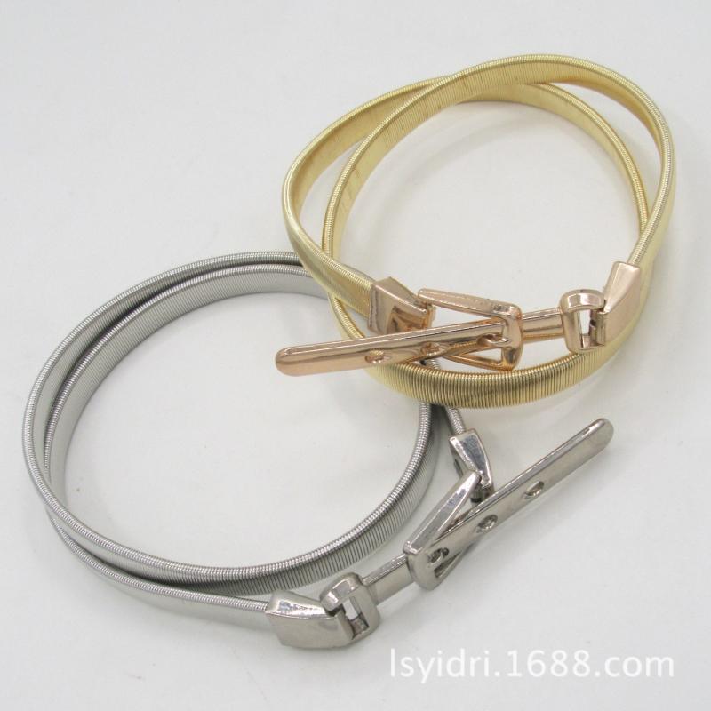 ウエストチェーン レディース メタル 伸縮性 ウエストベルト ゴールド シルバー 細身 ゴムベルト 上品 光沢感 きれいめ ドレスアップ パーティー 結婚式 二次会 普段使い カジュアル オールシーズン 女性用