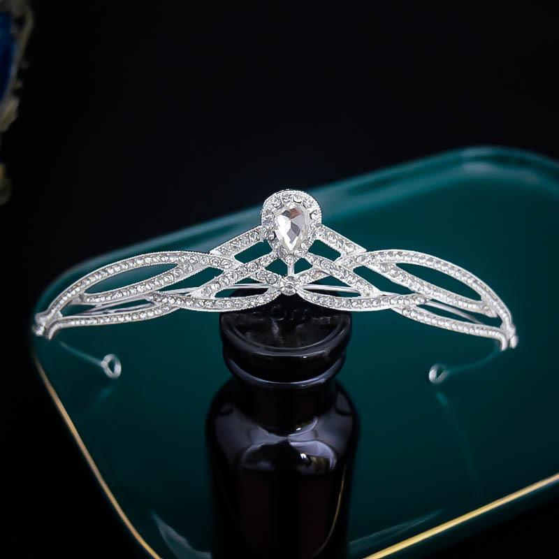 ティアラ レディース 韓国風 花嫁 ウェディング 結婚式 ブライダル ヘッドドレス 王冠 カチューシャ ヘアアクセサリー ジルコニア ラインストーン ドロップ型 プリンセス 誕生日 パーティー 合金製