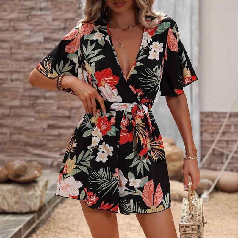 オールインワン レディース フリル袖 Vネック ウエストゴム ウエストベルト 花柄 総柄 シフォン 薄手 リゾート カジュアル ゆったり スカート見え ショートパンツ