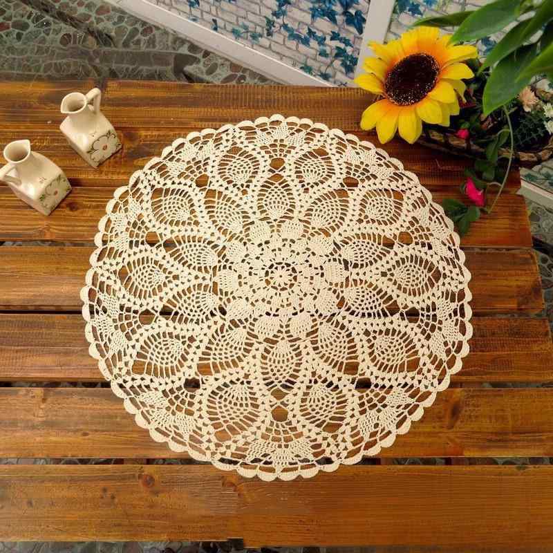 テーブルクロス ドイリー 円形 丸型 コットン レース 手編み かぎ針編み 花柄 透かし編み レトロ アンティーク調 インテリア 食卓飾り オフホワイト アイボリー 生成り 綿100%