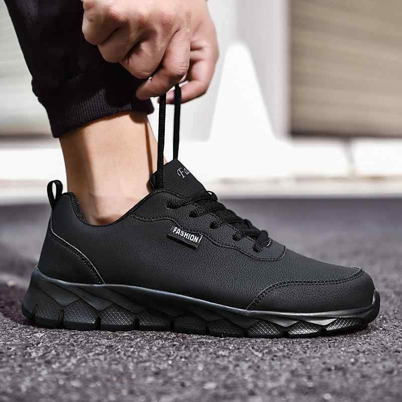 安全靴 メンズ 男性用 夏用 ブラック 大きいサイズ 防水 滑り止め 耐油 キッチン 作業靴 メッシュ 通気性 PUレザー ゴム底 ローヒール ラウンドトゥ 普段使い カジュアルシューズ