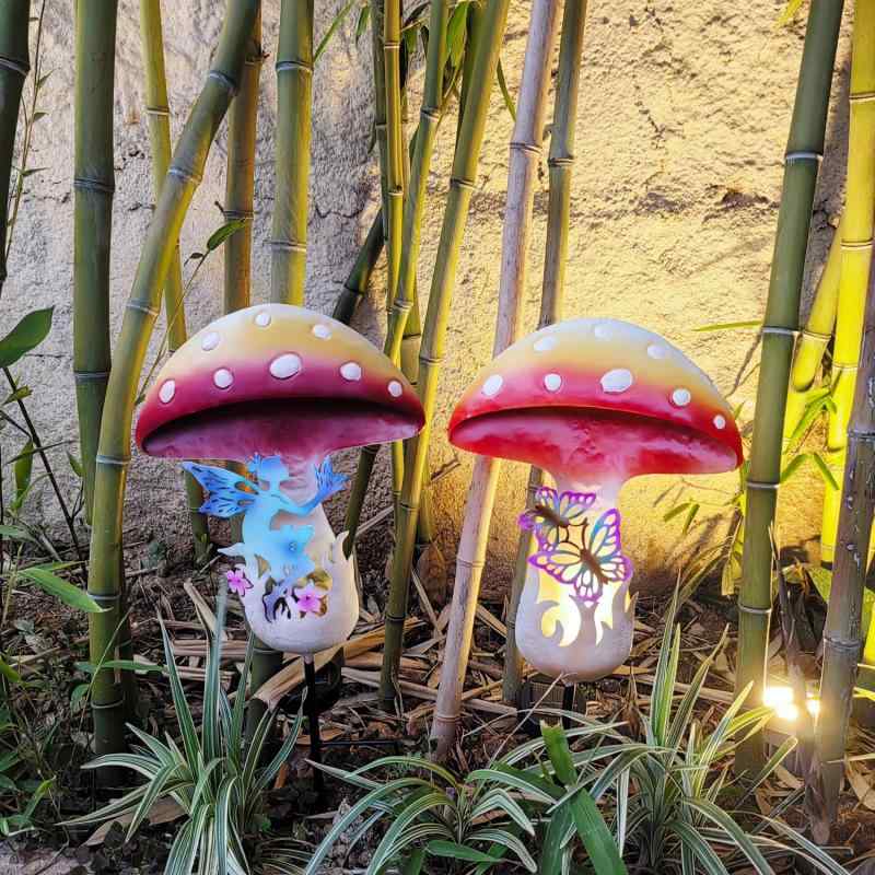 ガーデンオブジェ 屋外 ソーラーライト アイアン製 きのこ 動物 蝶 ミツバチ フクロウ クモ 黒猫 花の妖精 庭 庭園 芝生 玄関