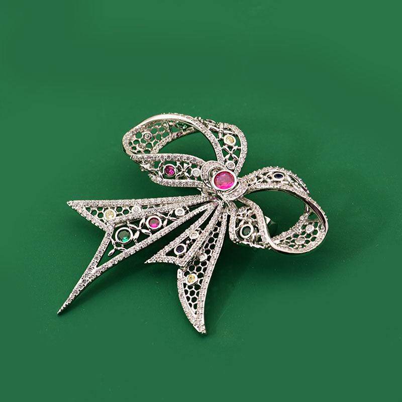 ブローチ ピンブローチ 高級感 ジルコン カラフル クリスタル リボン スーツ ジャケット コート用 アクセサリー 装飾品 多機能 2WAY 韓国ファッション ...