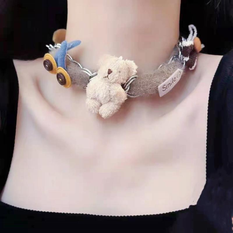 ネックレス レディース レトロ キャラクター アニマルモチーフ くま もこもこ ぬいぐるみ風 デザイン性..