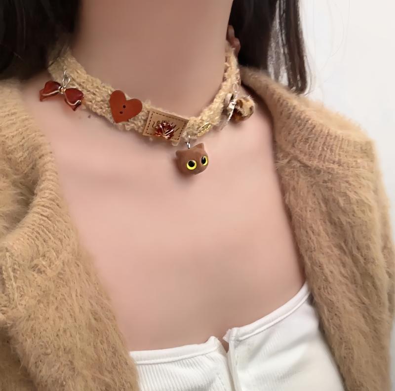 ネックレス 男女兼用 もこもこ ボタン キャラクター 鎖骨ネックレス Y2K マイヤール サブカルチャー ミレニアムギャル スイートクール 原宿系 トレンド 個性的 幾何学模様 毛糸 ウッド