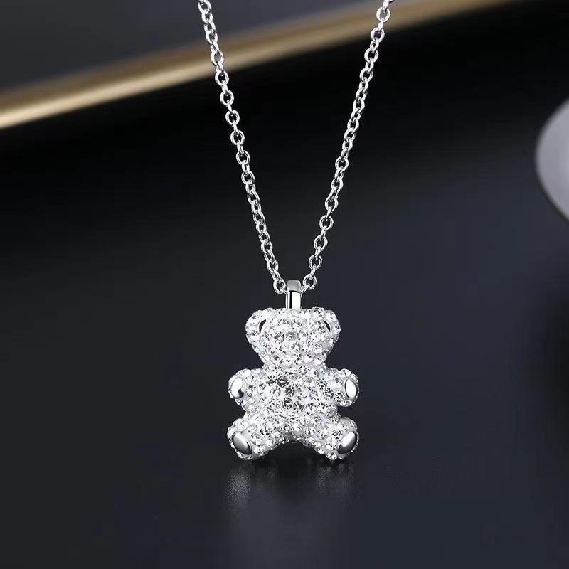 ネックレス レディース シルバー クマモチーフ ペンダント 鎖骨ネックレス チョーカー ラインストーン ビジュー 混合宝石 煌めく 上品 個性的 ユニークデザイン 高級感 銅製 O字チェーン 韓国風 フェミニン 普段使い パーティー