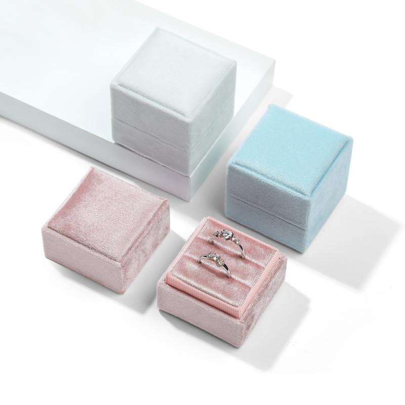 ジュエリーボックス リングケース 指輪 アクセサリーケース ベルベット製 ミニ 蓋付き レトロ 高級感 シングル ペアリング用 ピアス イヤリング 収納 ライト...