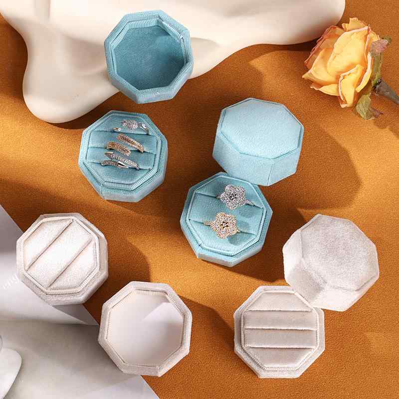 ジュエリーボックス 八角形 オクタゴン ベルベット リングケース 指輪ケース アクセサリーケース イタリアンベロア プロポーズ 結婚式 ギフトボックス 収納 デ...