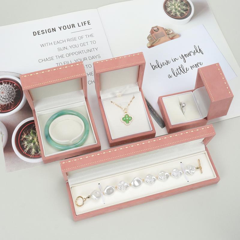 ジュエリーボックス ベルベット素材 スクエア型 レース フリル装飾 ライトラグジュアリー 箔押し リング ブレスレット ネックレス ペンダント アクセサリー収納...