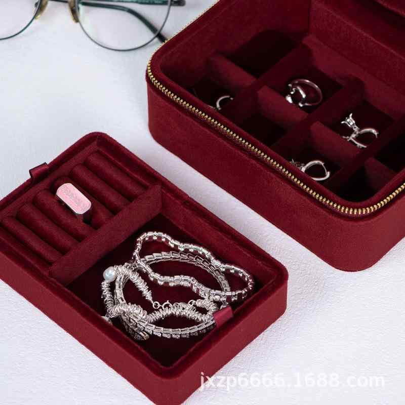 ジュエリーボックス レッド 赤色 ベルベット ベロア トラベル用 携帯用 旅行用 アクセサリー収納ケース 宝石箱 小物入れ 整理箱 レトロ アンティーク調