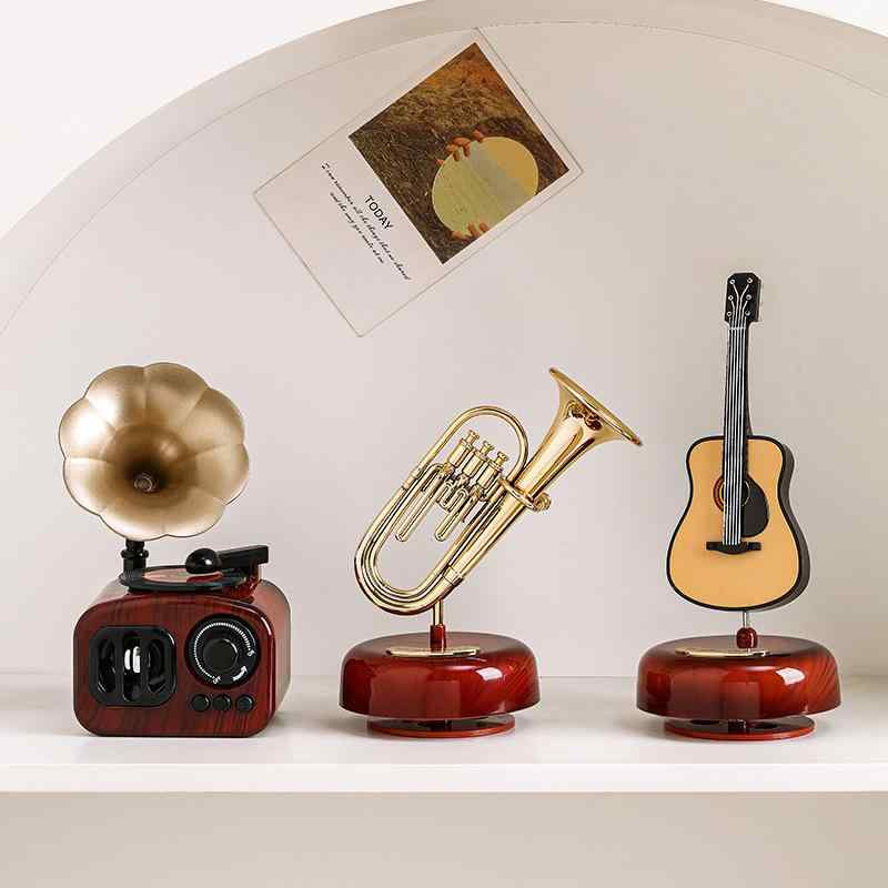 置物 レコードプレーヤー型オルゴール レトロ アンティーク調 卓上飾り 高級感 樹脂製 個性的 クラシック リビング 寝室 インテリア雑貨 ホームデコレーション ヴィンテージ風