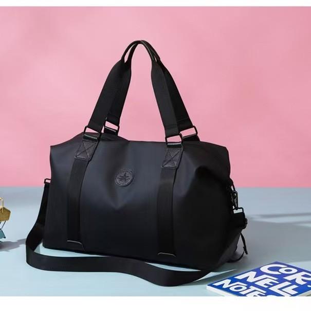 バッグ 鞄 男性用 手提げ 大容量 ビジネス 旅行 ジム 撥水 防水 オックスフォード生地 PU素材 超軽量 保温 負担軽減 カジュアル 無地 黒 グレー レッド