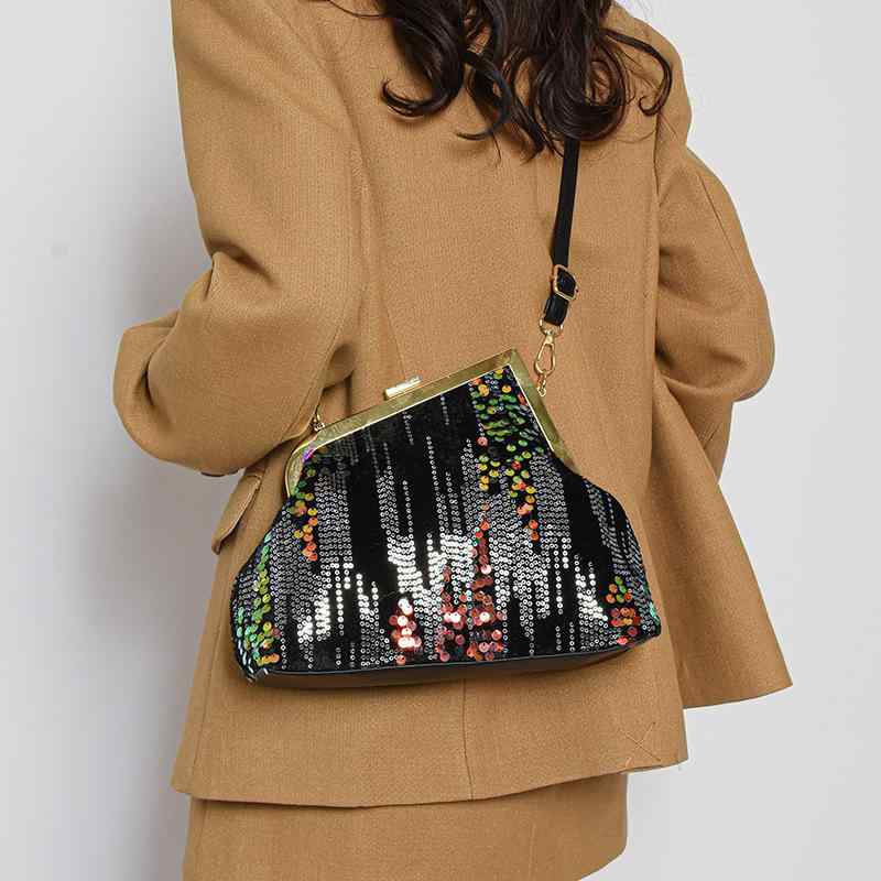 バッグ レディース 高級感 シェルバッグ 刺繍 チェーンバッグ スパンコール イブニング パーティー チャイナドレス 名媛風 ハンドバッグ ロック開閉 スマホポケット 裏地ポリエステル 日常使い