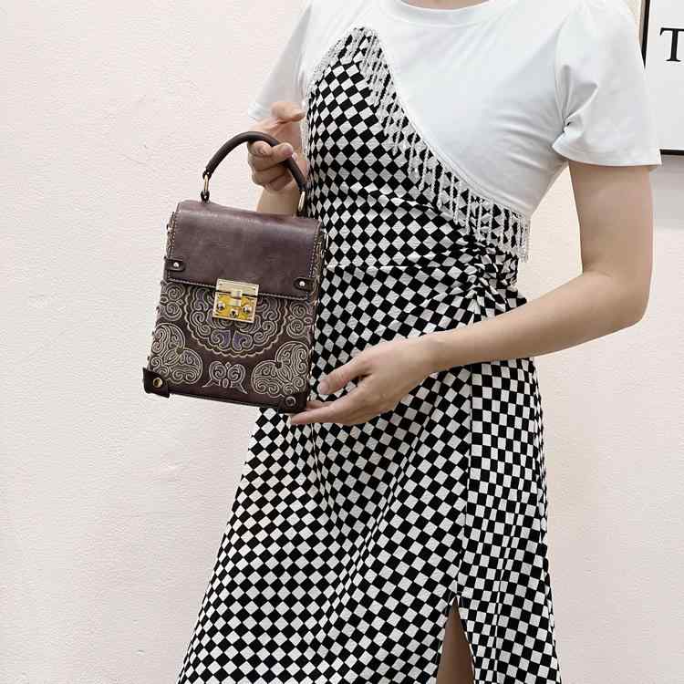 バッグ レディース レトロ 中国風 刺繡 綿麻 ハンドバッグ ショルダーバッグ スクエア ミニ ボックス型 フラップ開閉 ファスナーポケット スマホポケット 合成皮革 デイリーユース 普段使い ブラック レッド ホワイト