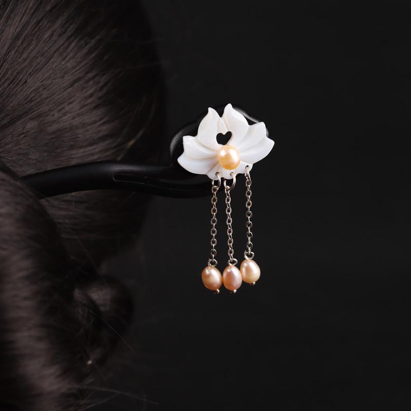 かんざし 女性用 淡水パール 黒 木製 蝶貝 白檀 古風 漢服 和装 蓮の花モチーフ かんざし ヘアアクセサリー お団子ヘア まとめ髪 シニヨン 着物 浴衣 結...